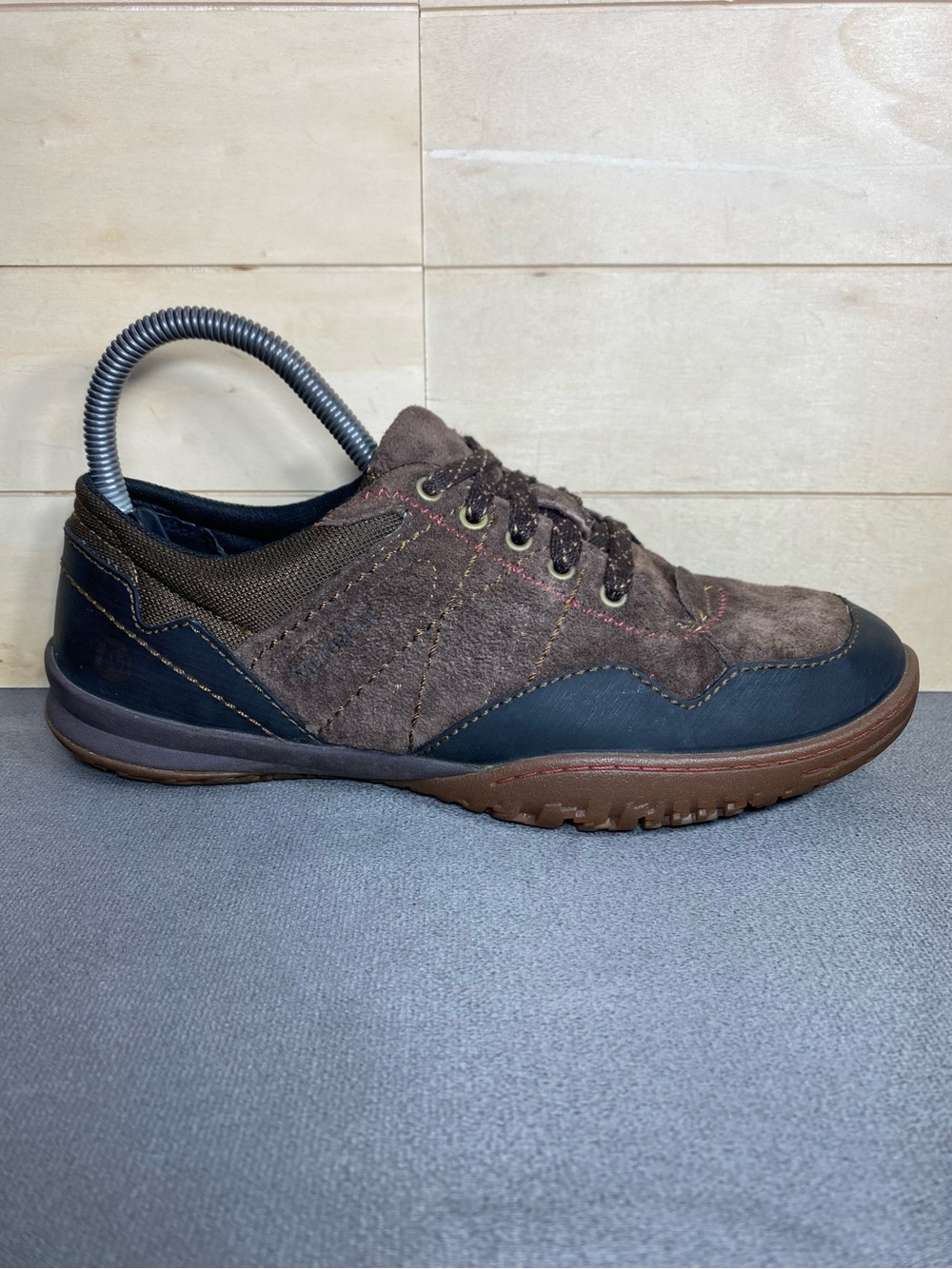 Merrell Albany Hiking Shoes Women's Size 7 Brown Suede Sneakers J42530